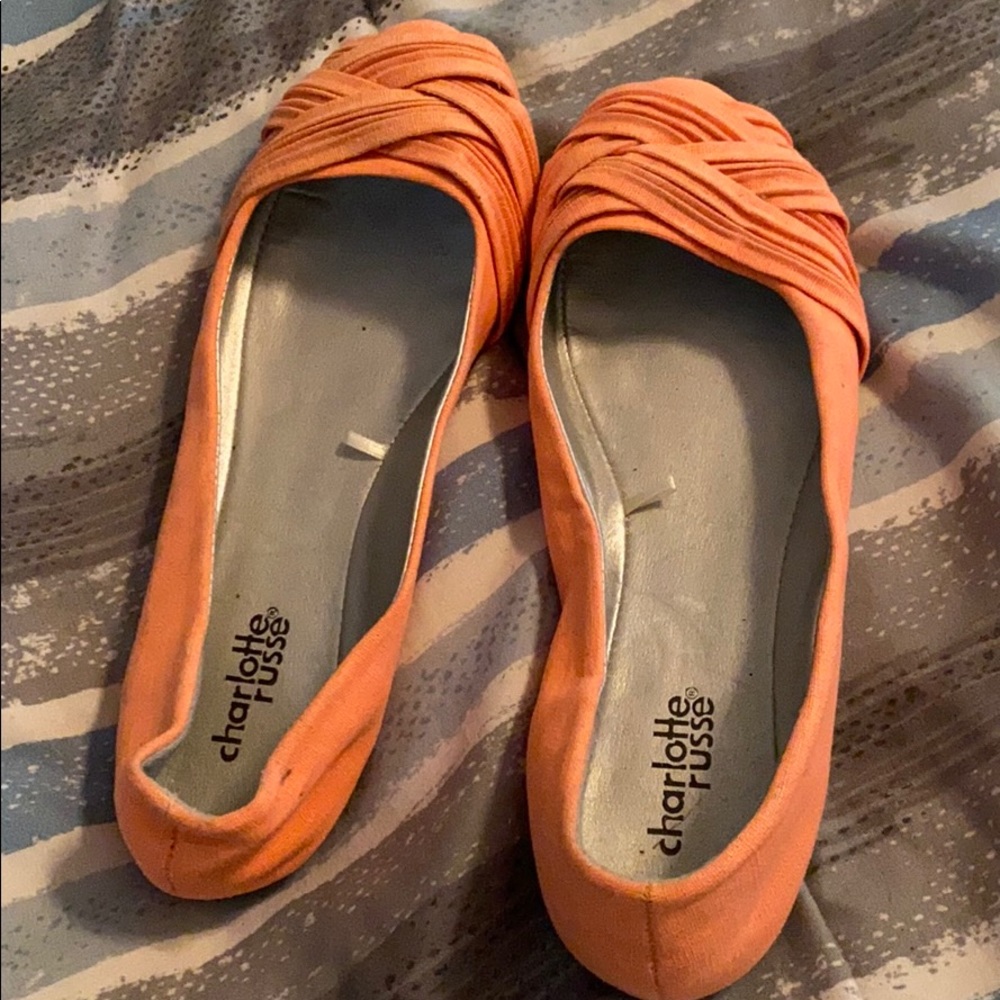 Women’s shoes